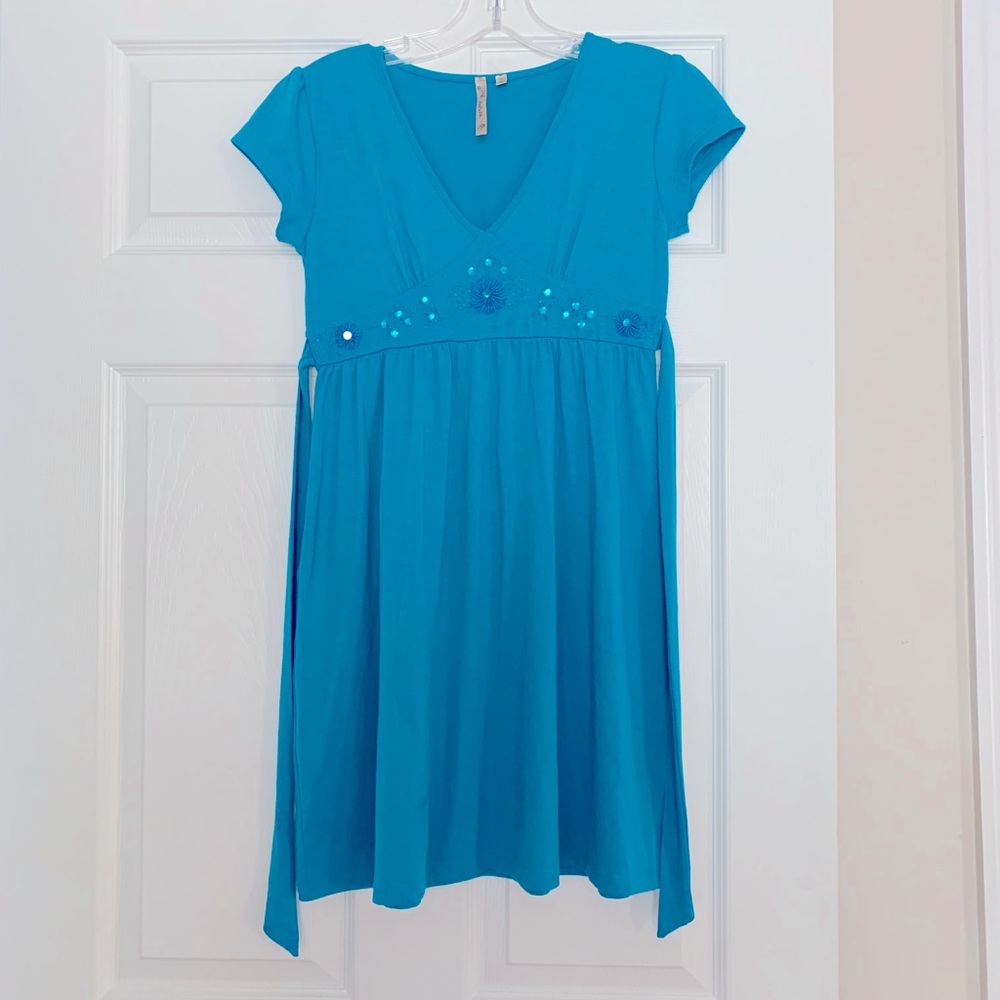 Blue dress